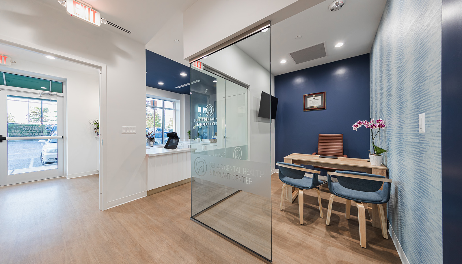 Dentist in Bel Air
